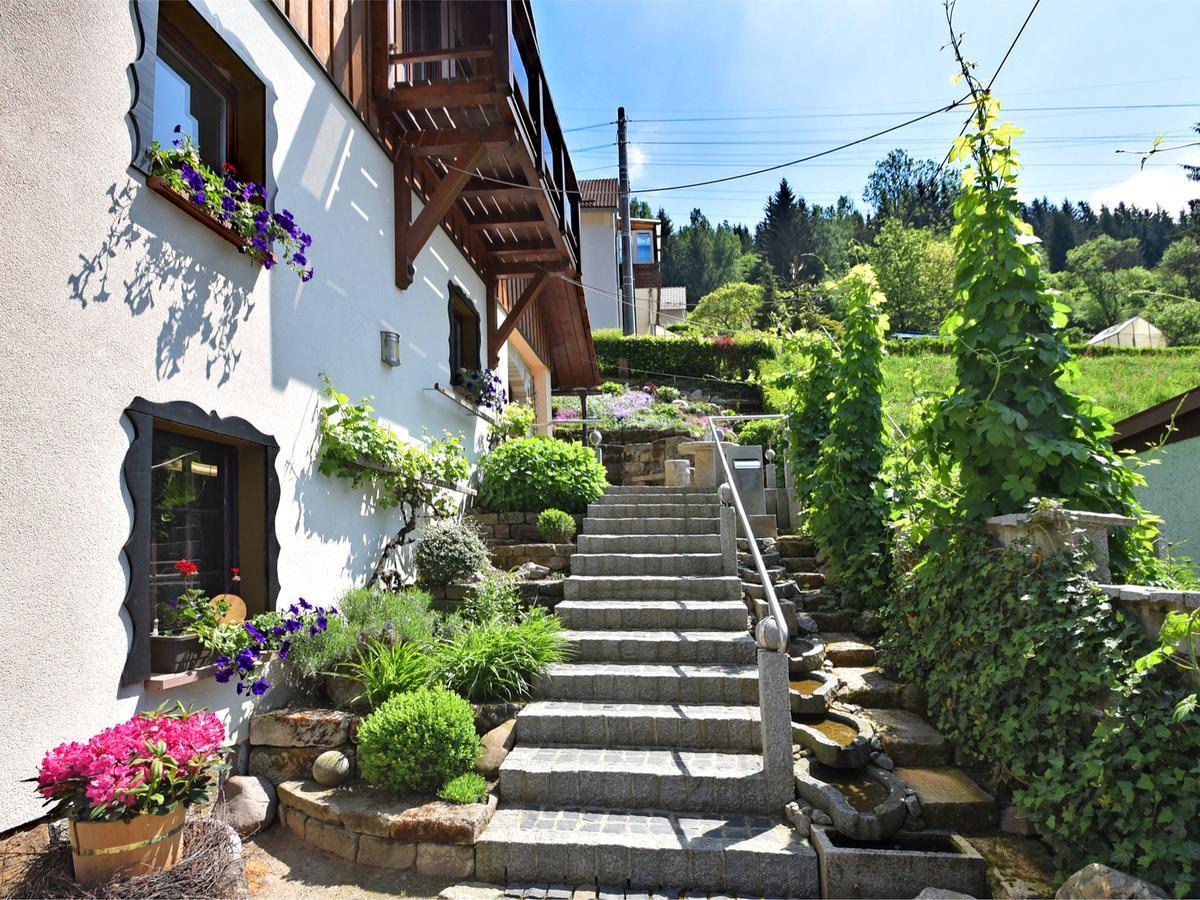 Quaint Farmhouse In Langenbach Near The Lake Экстерьер фото